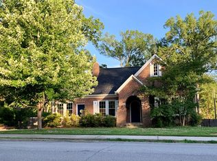 304 Jennings Ave, Greenwood, SC 29649
