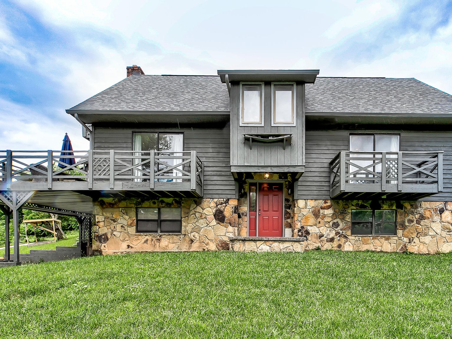 1658 Pinecrest Rd, Jacksboro, TN 37757 Zillow