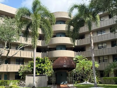 900 Colony Point Circle #407, Pembroke Pines, FL, 33026