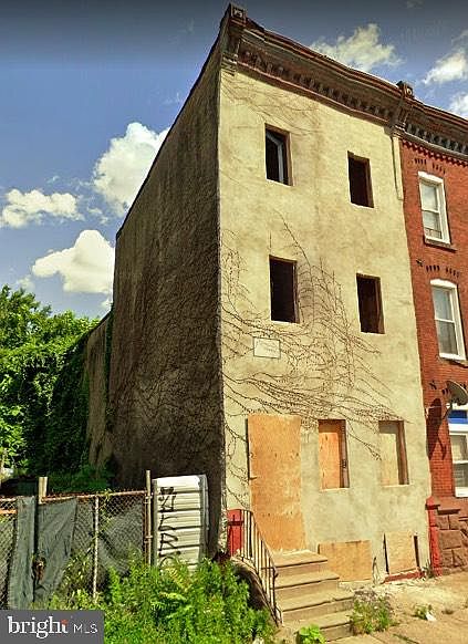 1st image of 2413 N 15th St