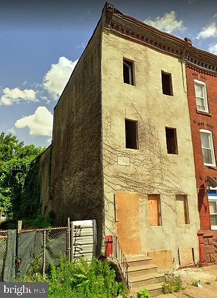 2413 N 15th St photo 1