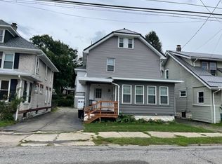 955 E 28th St, Erie, PA 16504