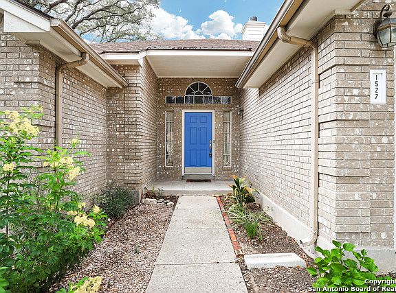 2nd image of 1527 Mooreshill Dr