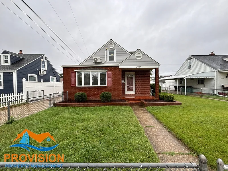 2 bed, 1.5 bath, 1215 sqft, $1,950 — Photo 1