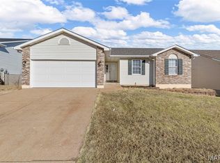 1545 Robert Thompson Dr, Festus, MO 63028