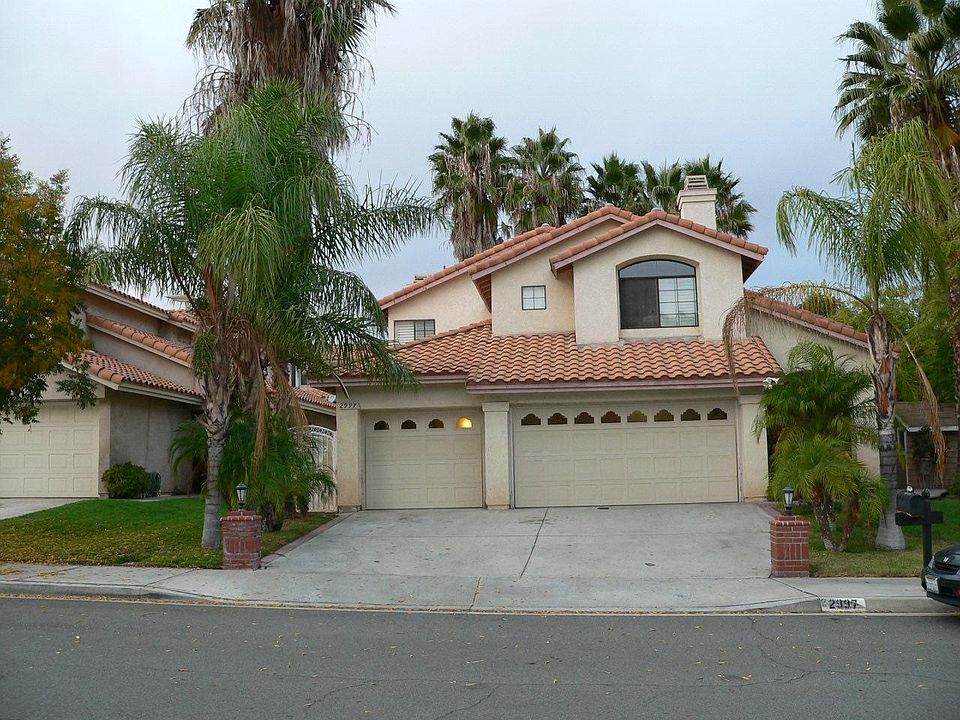 1st image of 2997 Pembroke Cir