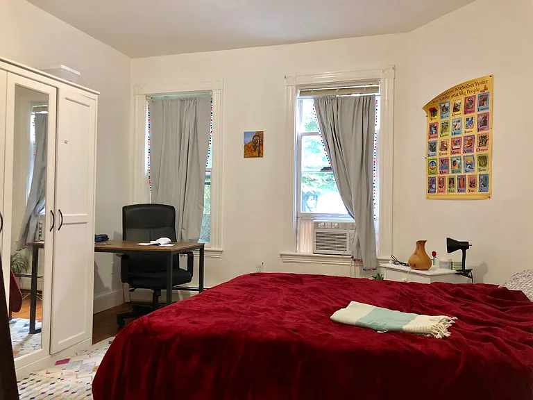 104 Pine St #1 — Photo 10