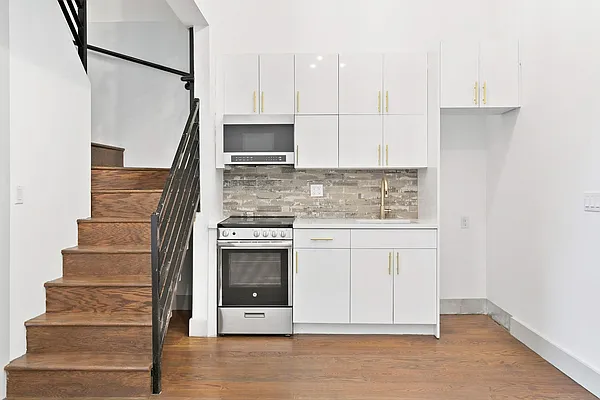 Rented by Corcoran | media 10