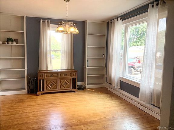 5th image of 1497 Central Park Ave