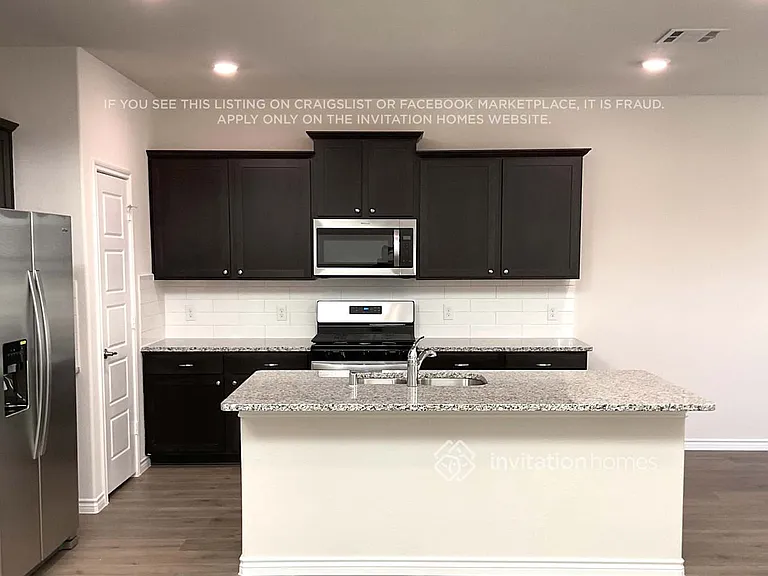 7417 Alfriston Pl — Photo 4
