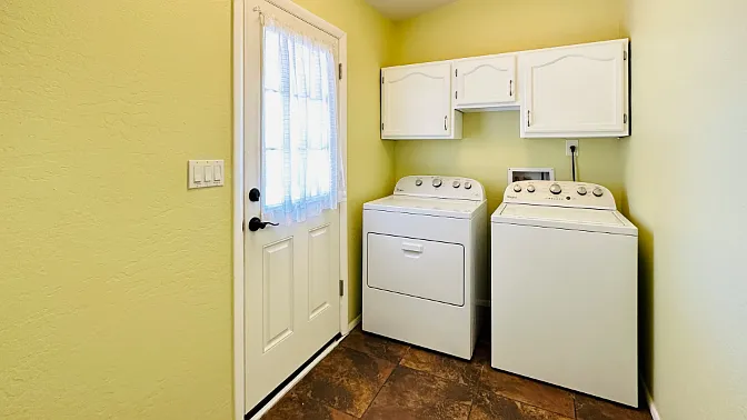 17221 E Lantern Ln — Photo 41
