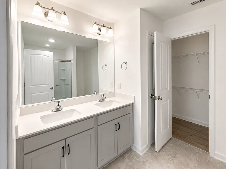 3915 Straw Hat Rd — Photo 9