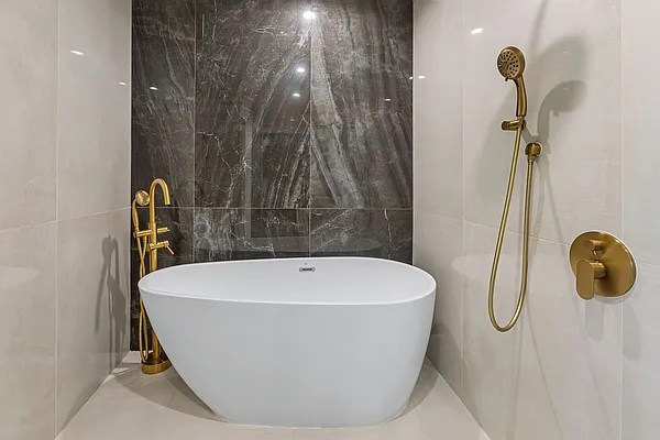 Sold by Corcoran | media 8