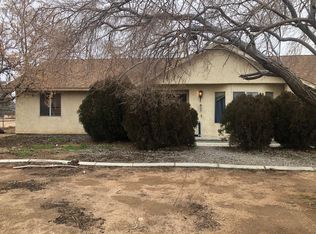 13225 Topock Rd, Apple Valley, CA 92308