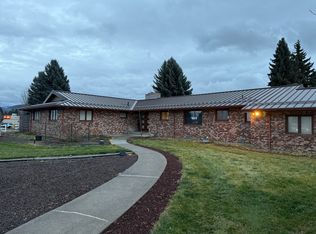 560 W Orchard Ave, Hayden Lake, ID 83835