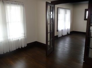 2706 Harrison St, Davenport, IA 52803
