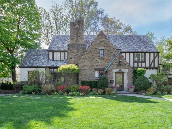 41 Summit Avenue, Bronxville, NY 10708