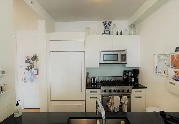 5th image of 4630 Center Blvd APT 1207
