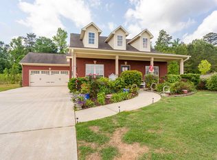 75 Smith Glen Dr, Springville, AL 35146