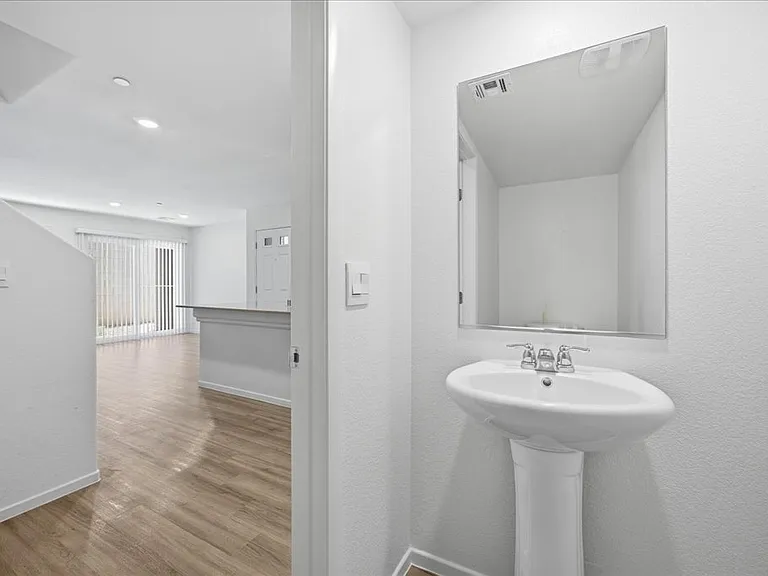 4585 Honey Hills Ave — Photo 13