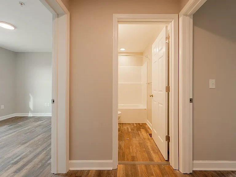 755 Fairview Rd #G — Photo 12
