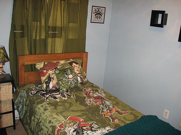 3rd Bedroom, perfect for small child or office