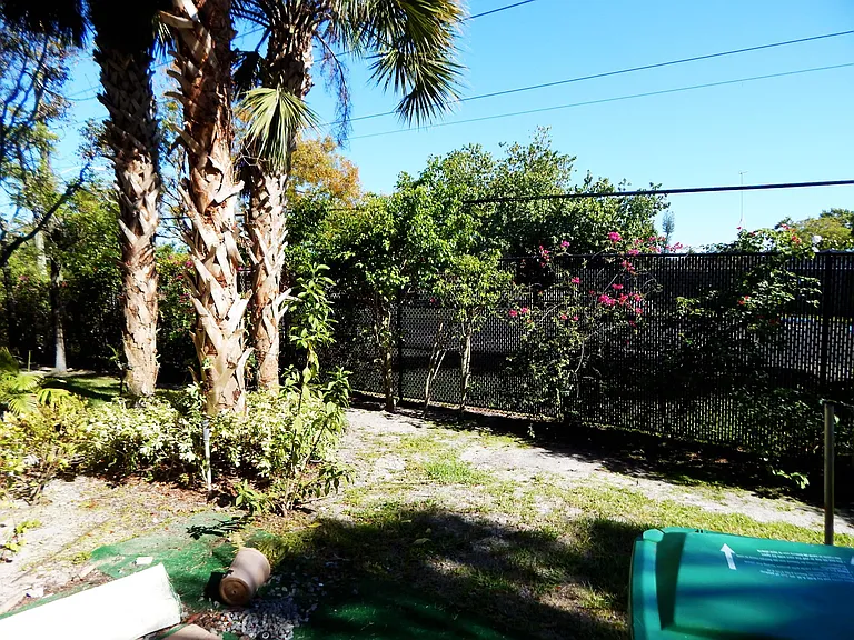 8444 SW 29th St — Photo 20
