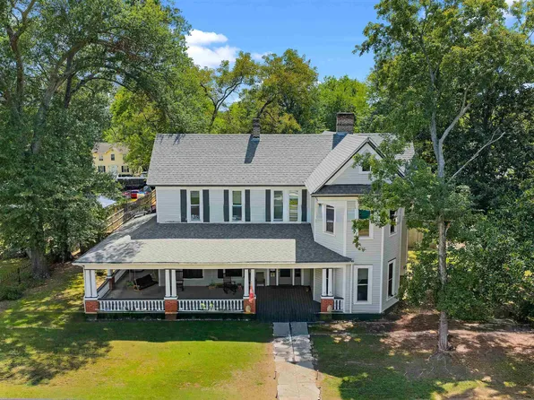 900 E Fannin St, Marshall, TX 75670