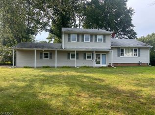 190 Jupitor St, Clark Twp., NJ 07066
