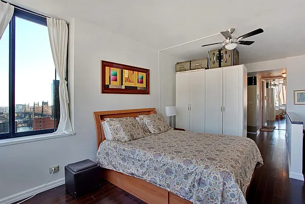 Sold by Corcoran | media 4