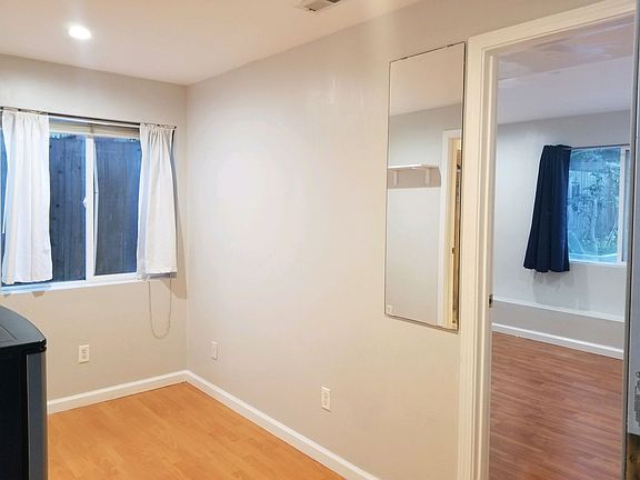 3rd image of 1817 23rd Ave