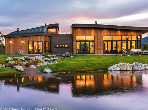 4645 W Prairie Ln, Wilson, WY 83014