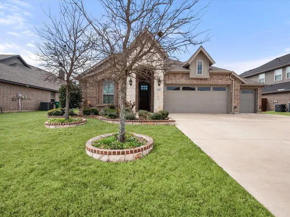 124 Sundance Cir, Waxahachie, TX 75165