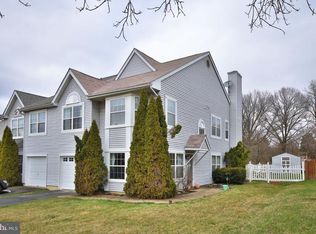 2727 Spring Meadow Dr, Warrington, PA 18976