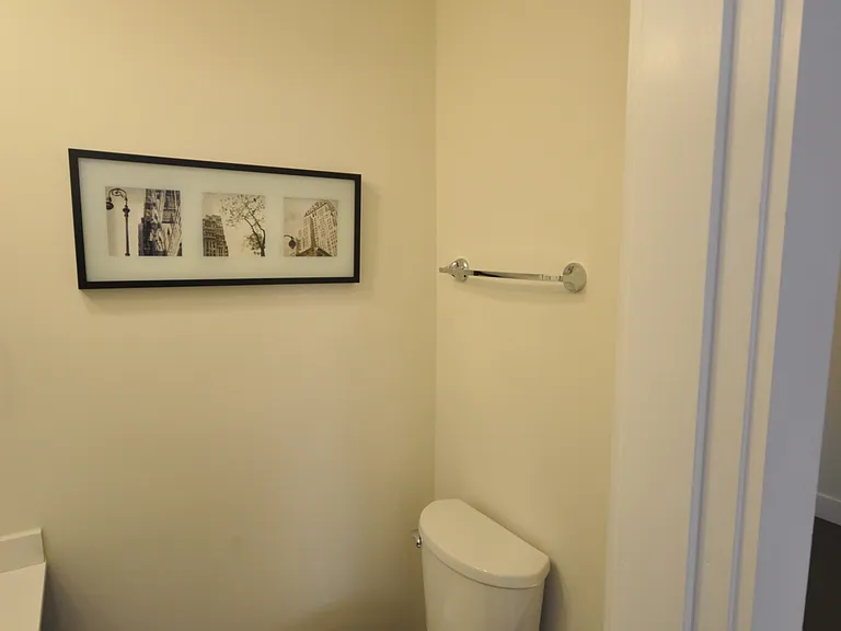659 Massachusetts Ave #4A — Photo 2