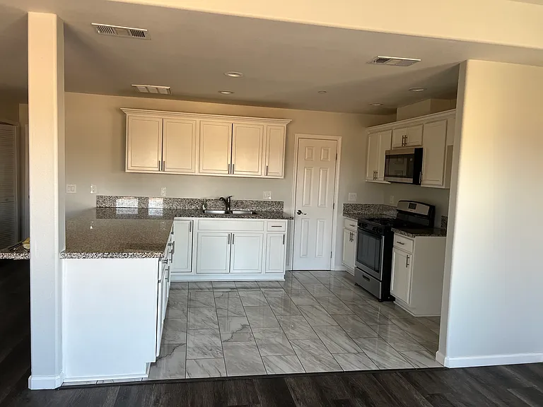 15370 Wanaque Rd #4 — Photo 4