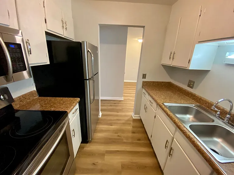3840 Overbrook Dr #35 — Photo 10