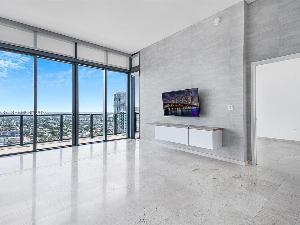 1st image of 88 SW 7th St APT 4004