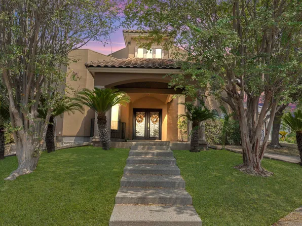 331 Saint Julien Dr, Laredo, TX 78041