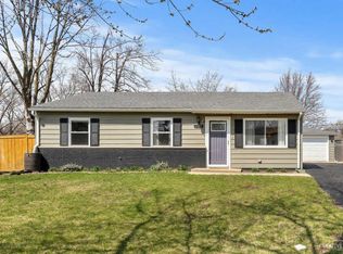 235 Malibu Dr, Bolingbrook, IL 60440