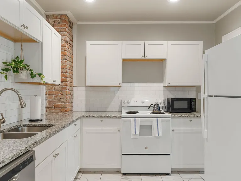 1220 N Cheyenne Ave — Photo 25