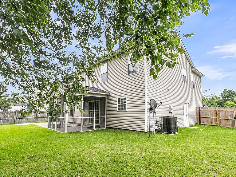 1333 Pinyon Pine Dr — Photo 45