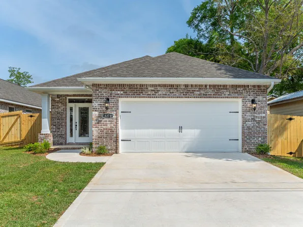827B Lark St, Fort Walton Beach, FL 32547