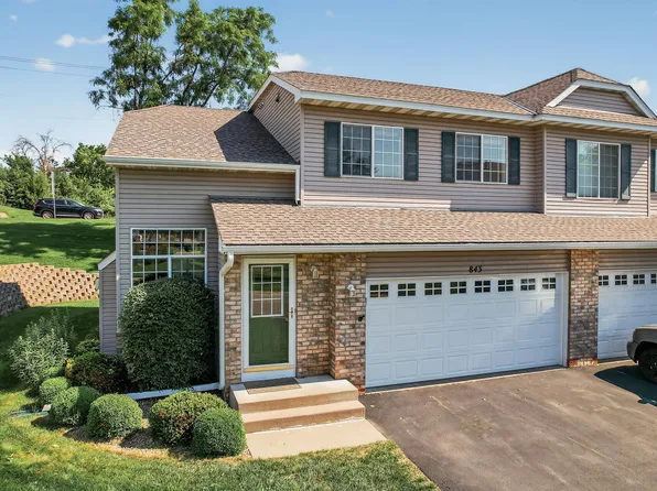 843 Summer Pines Cir, Hudson, WI 54016