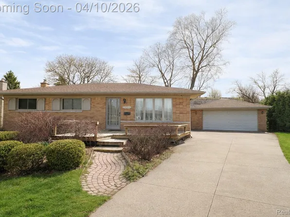 34371 Peppermil Ct, Sterling Heights, MI 48312