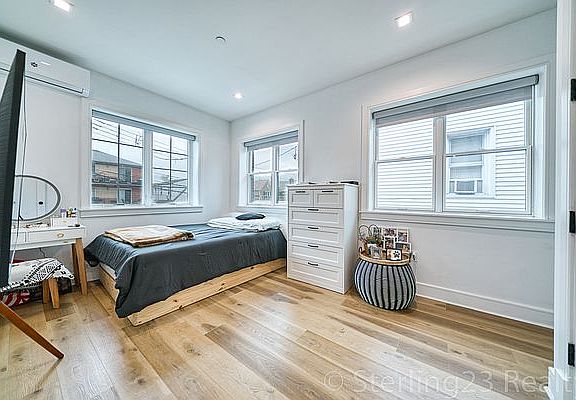 4th image of 22-37 73rd St #2F