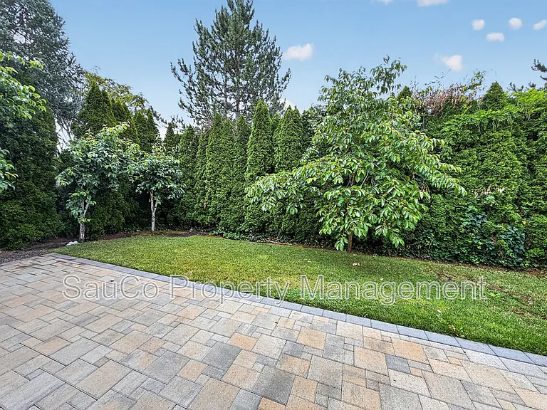 15870 NW Hackney Dr — Photo 30