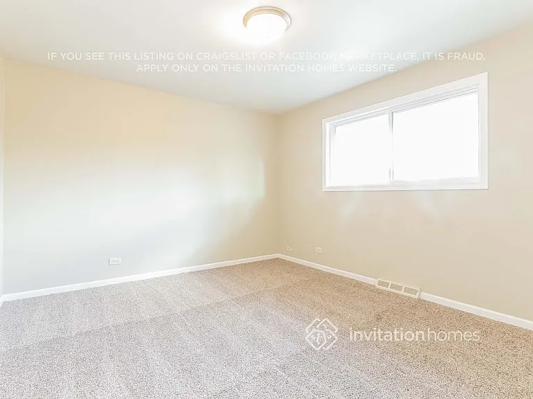 4331 Scott St — Photo 15