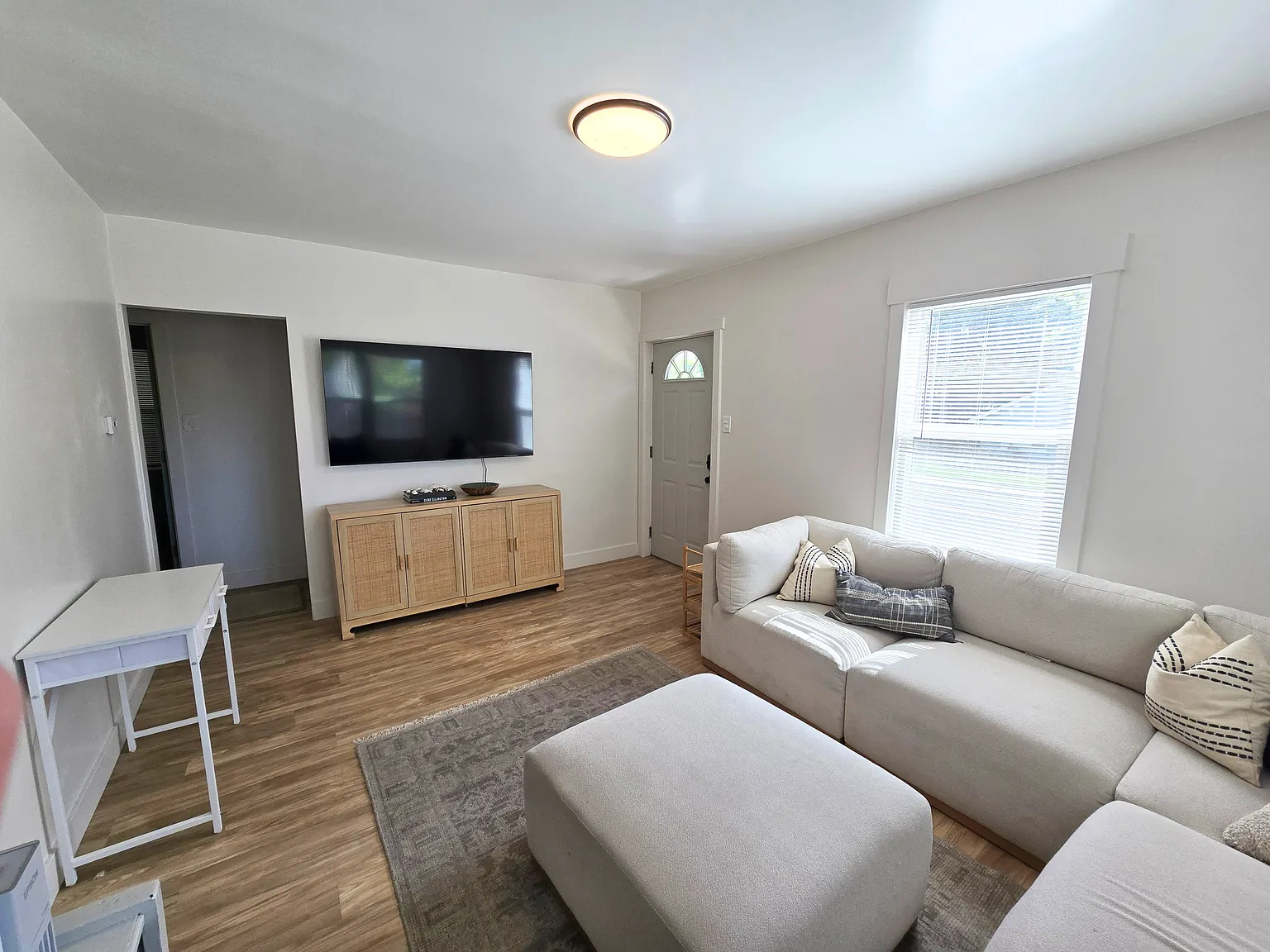 2 bed, $525 — Photo 4