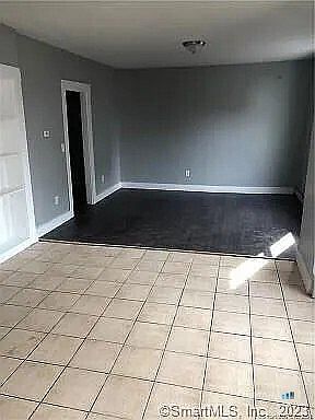 3rd image of 669 East Main Street